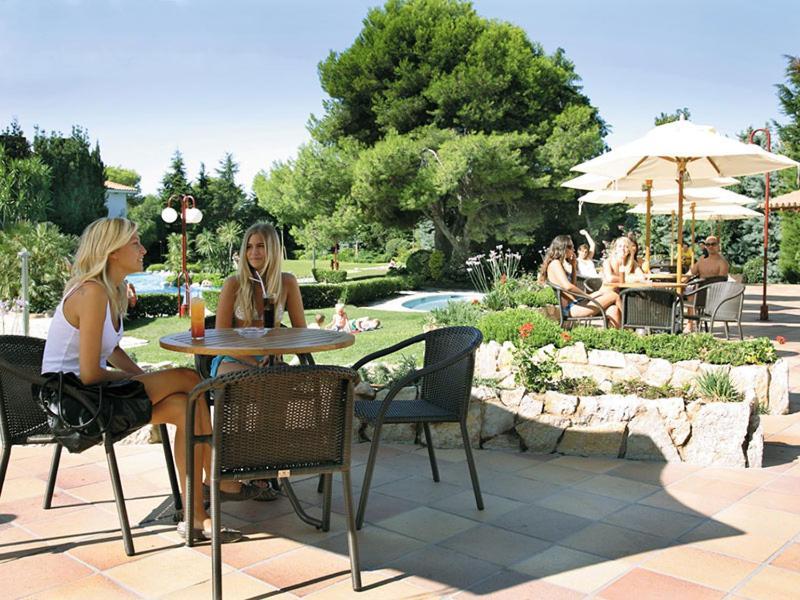 Mobile Homes By Kelair At Playa Montroig Camping Resort Tarragona Exterior photo